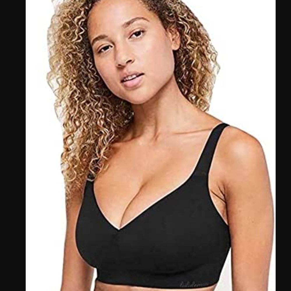 34D Lululemon Athletica Like Nothing Bra